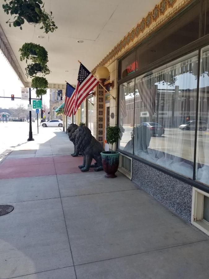 Tioga Extended Stay Hotel Chanute Exterior photo